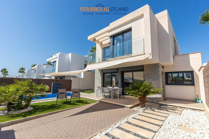Image No.4-3 Bed Villa for sale