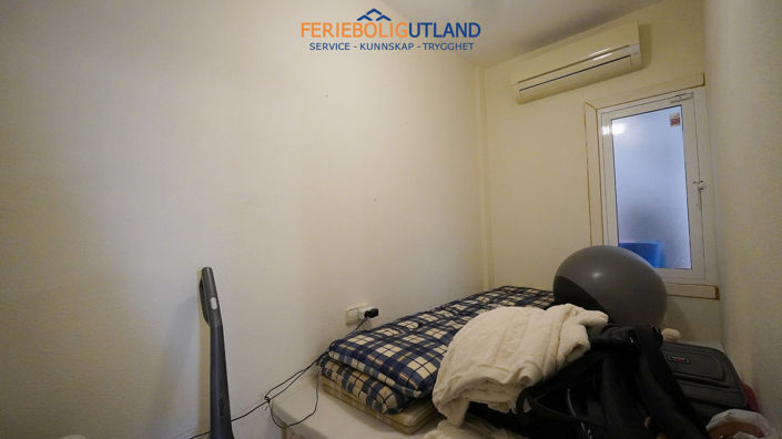Image No.13-3 Bed Townhouse for sale