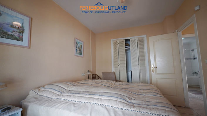 Image No.17-3 Bed Townhouse for sale