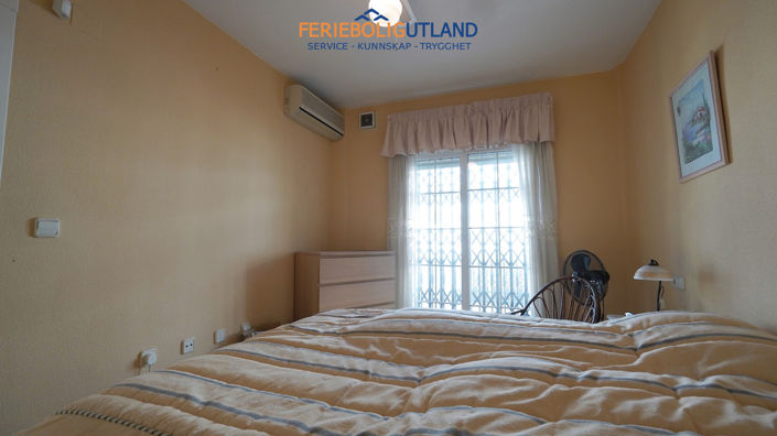 Image No.18-3 Bed Townhouse for sale