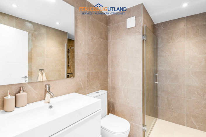 Image No.18-2 Bed Apartment for sale