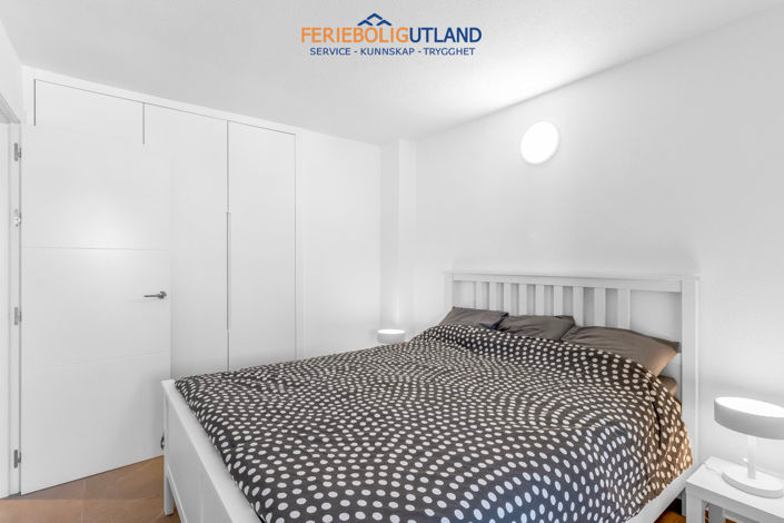 Image No.21-2 Bed Apartment for sale