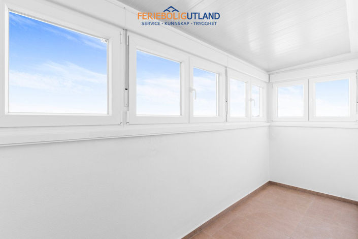 Image No.23-2 Bed Apartment for sale