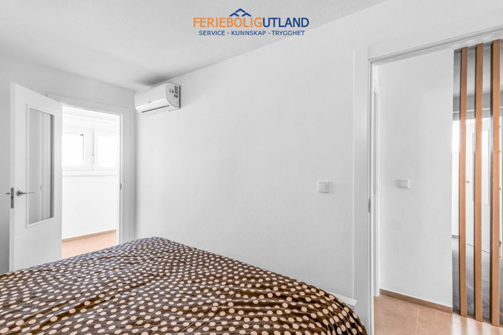 Image No.24-2 Bed Apartment for sale