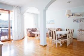 Image No.5-Appartement de 2 chambres à vendre à Herceg Novi