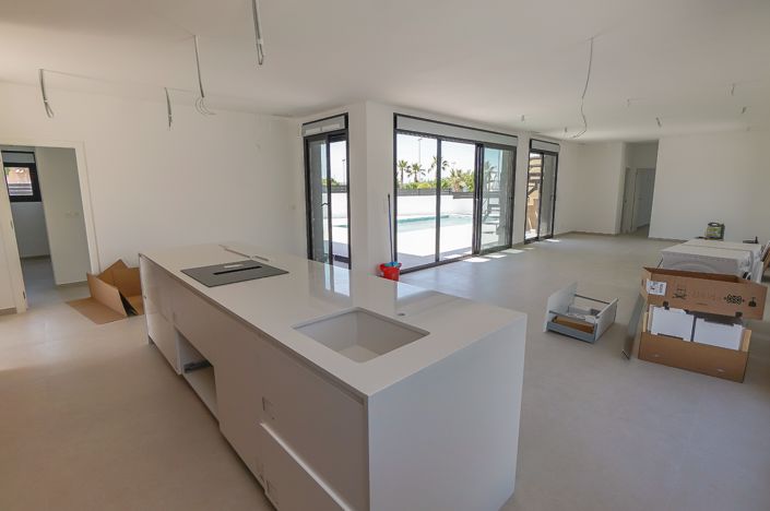 Image No.23-3 Bed Villa for sale