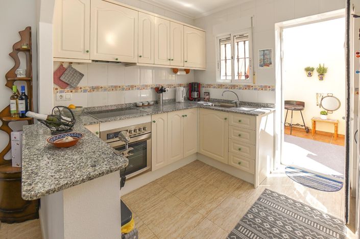 Image No.3-Maison de 2 chambres à vendre à Daya Nueva