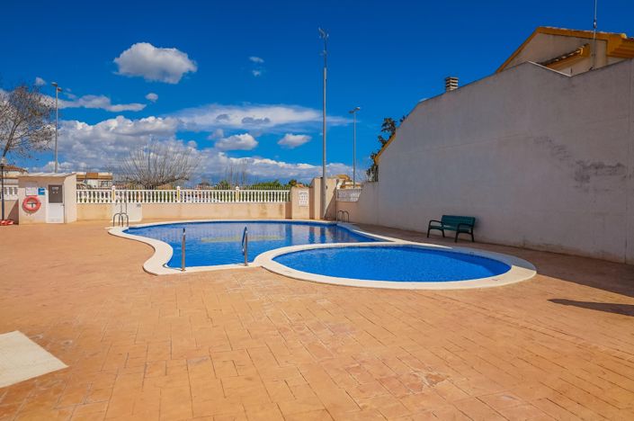 Image No.4-Maison de 2 chambres à vendre à Daya Nueva