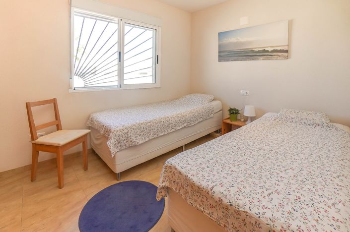 Image No.12-5 Bed Villa for sale