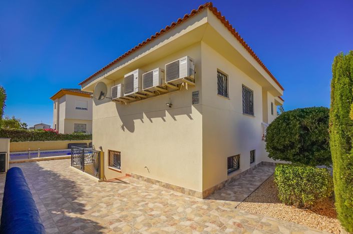 Image No.22-5 Bed Villa for sale