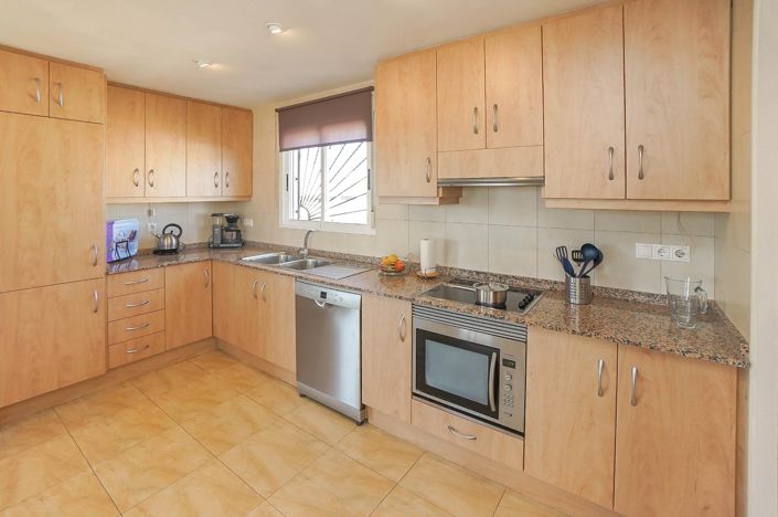 Image No.6-5 Bed Villa for sale