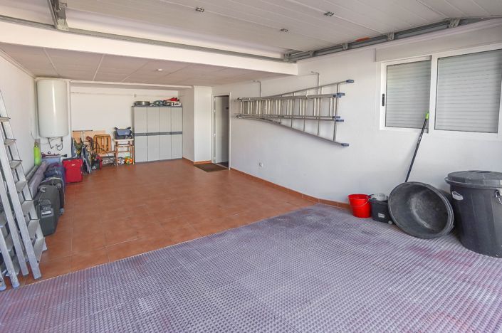 Image No.31-5 Bed Villa for sale