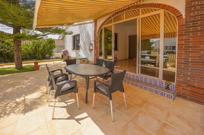 Image No.4-Villa de 6 chambres à vendre à La Marina