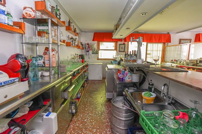 Image No.22-Commercial for sale