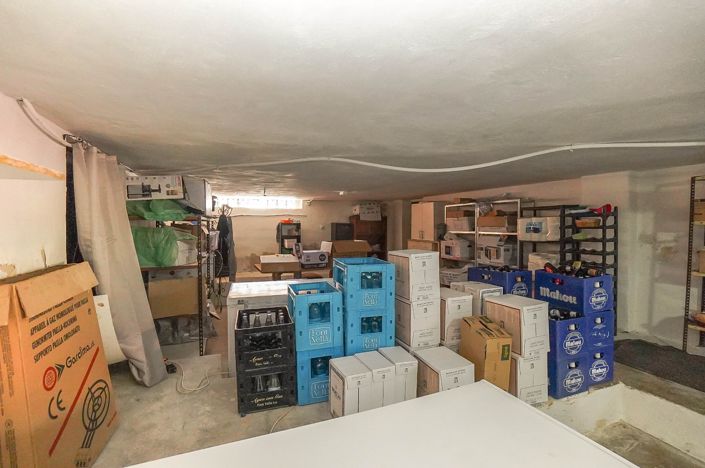 Image No.23-Commercial for sale