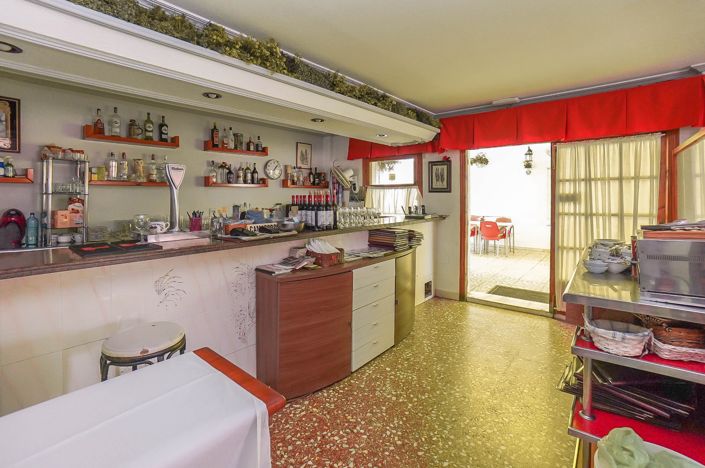 Image No.4-Commercial for sale