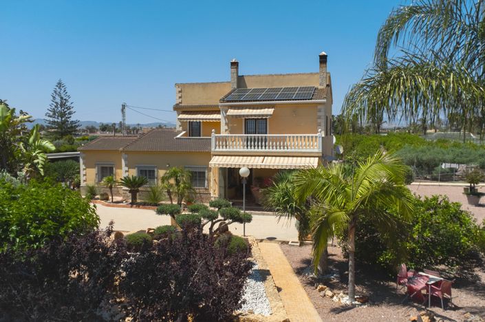 Image No.36-5 Bed Property for sale