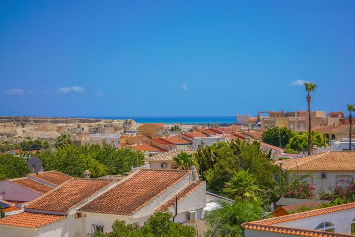 Image No.5-Villa / Détaché de 4 chambres à vendre à La Marina