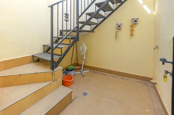 Image No.16-3 Bed Quad for sale