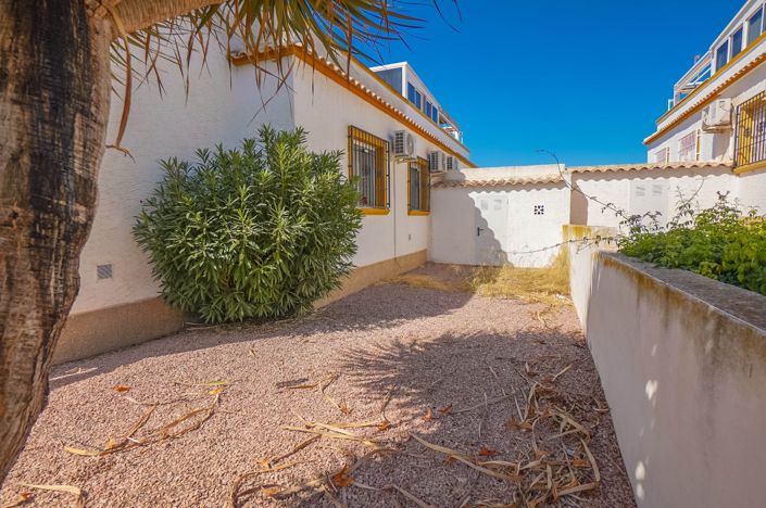 Image No.22-3 Bed Quad for sale