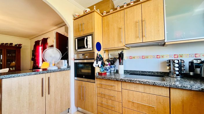 Image No.27-3 Bed Villa / Detached for sale