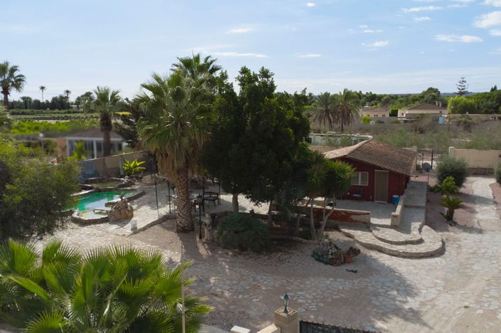 Image No.38-3 Bed Property for sale