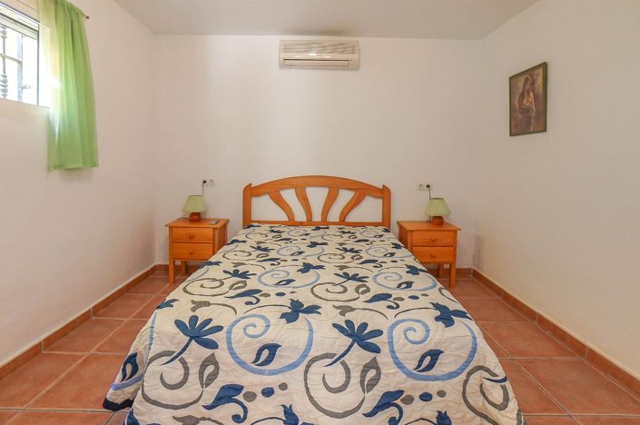 Image No.15-2 Bed Villa / Detached for sale