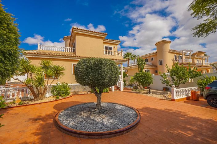 Image No.11-Villa / Détaché de 4 chambres à vendre à La Marina