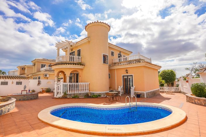 Image No.20-Villa / Détaché de 4 chambres à vendre à La Marina