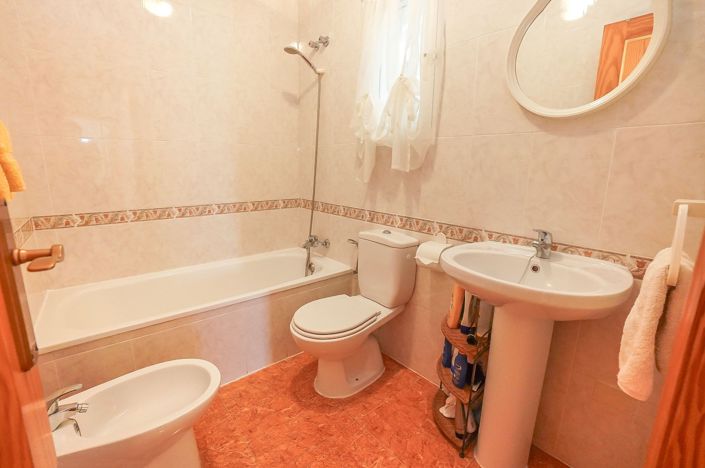 Image No.6-3 Bed Quad for sale