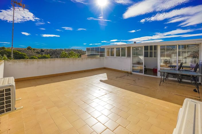 Image No.13-3 Bed Quad for sale