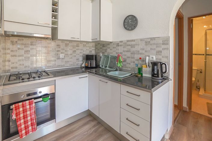 Image No.15-4 Bed Townhouse for sale