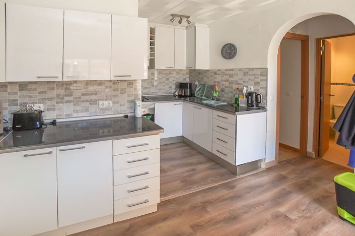 Image No.21-4 Bed Townhouse for sale