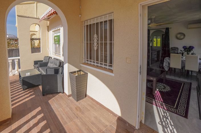 Image No.11-2 Bed Villa / Detached for sale