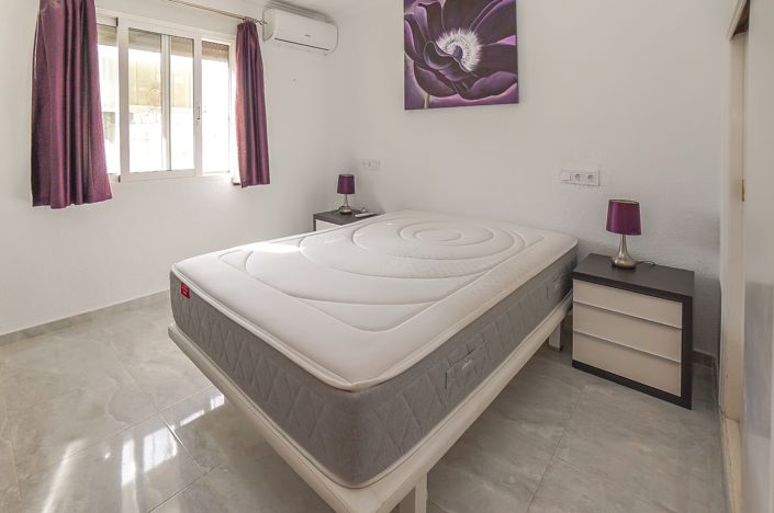 Image No.7-2 Bed Villa / Detached for sale