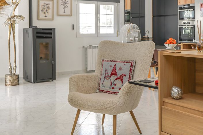 Image No.16-3 Bed Villa / Detached for sale