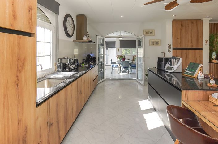 Image No.22-3 Bed Villa / Detached for sale