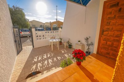 o1j9u6usfh1so01n82arg5a51hbd2d