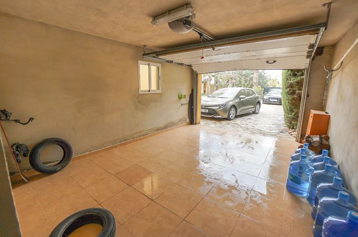 Image No.16-6 Bed Villa / Detached for sale