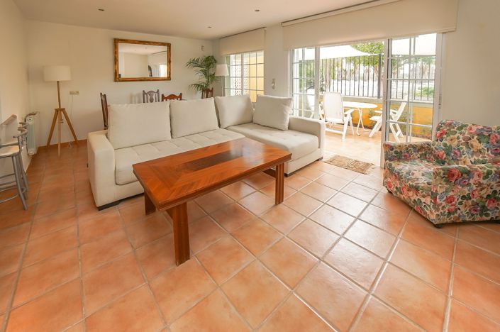 Image No.25-6 Bed Villa / Detached for sale