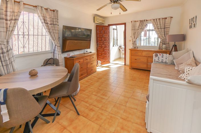 Image No.2-Villa / Détaché de 4 chambres à vendre à La Marina