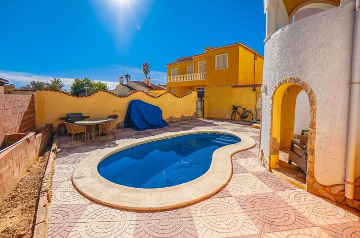 Image No.5-Villa / Détaché de 4 chambres à vendre à La Marina