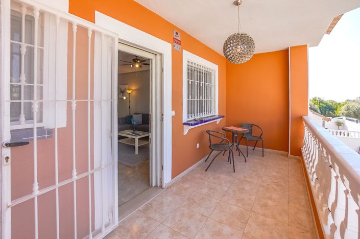 Image No.11-3 Bed Townhouse for sale