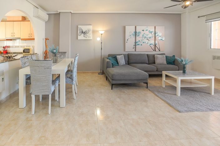 Image No.24-3 Bed Townhouse for sale