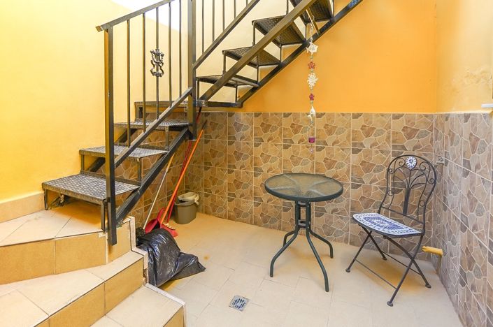 Image No.11-2 Bed Quad for sale