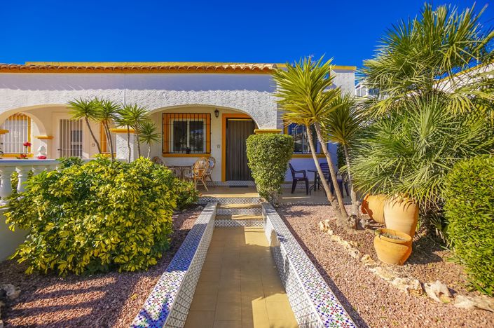 Image No.25-2 Bed Quad for sale