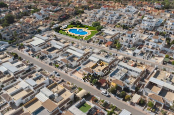 Image No.30-2 Bed Quad for sale