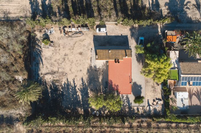 Image No.32-4 Bed Property for sale