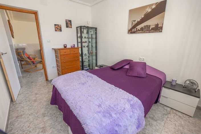 Image No.9-4 Bed Property for sale