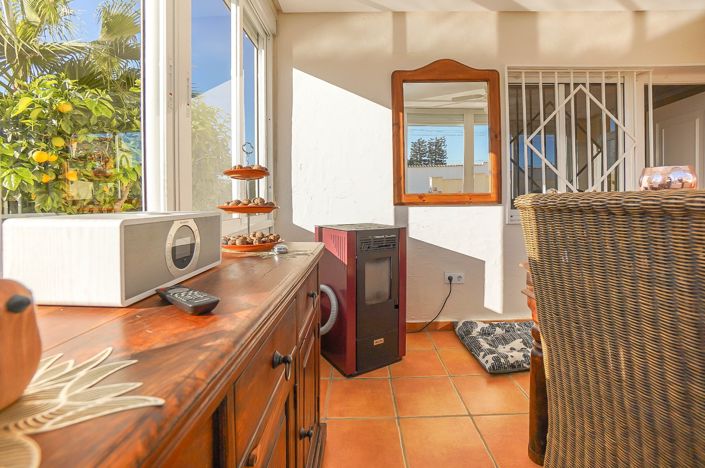 Image No.21-3 Bed Villa / Detached for sale